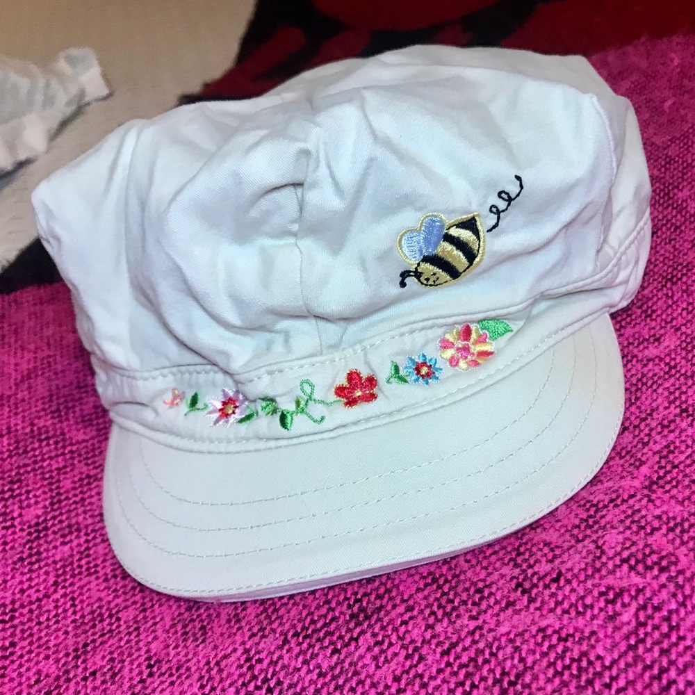 6-12 months Hat with embroidery